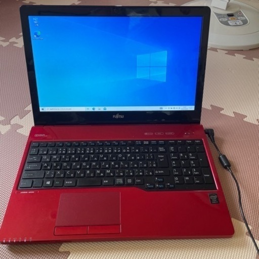 富士通LIFEBOOK AH53/U