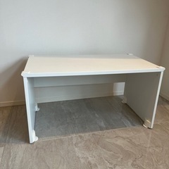 IKEAキッズ用デスク