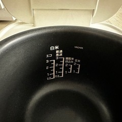 美品 炊飯器 ヤマダセレクト 3合炊き YRC-H05J1 取扱説明書付きの画像