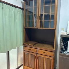 食器棚