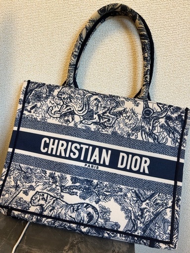 DIORのバッグ
