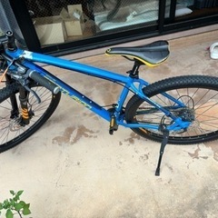 自転車 マウンテンバイク
