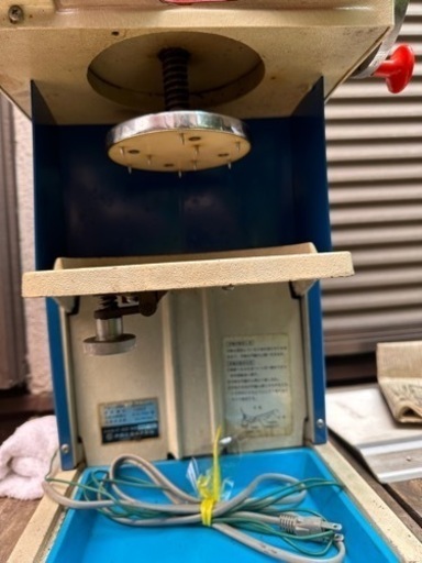【値下げ応じます】初雪氷削機　HF-800  業務用かき氷機  中部工機　初雪　かき氷機