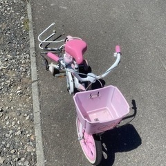 子供 自転車 16インチ 女の子 ヘルメット プロテクター等 まとめ売りの画像