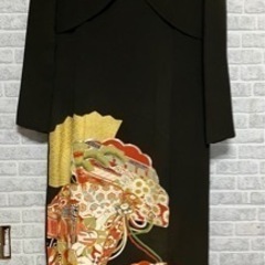 留袖ドレスの画像