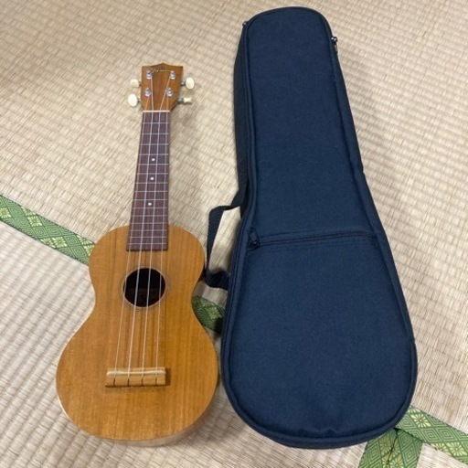 ウクレレ　フェイマス　FS-5G