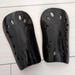 サッカー　膝当て　小学生低学年