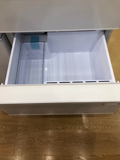 【1年間動作保証付き】 AQUA3ドア冷蔵庫　272L 2023年製