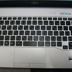 富士通FMV LIFEBOOK C06006 新品SSD128GB メモリ8GB Webカメラ Celeron 3955U Win11の画像
