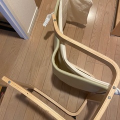 IKEA ポエング　子供用椅子の画像