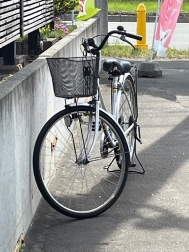 27インチ　6段ギア　シティサイクル　シルバー　6/30まで