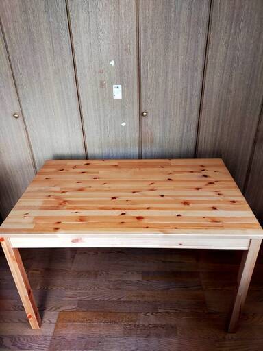 ヨックモック（JOKKMOKK）テーブルのみ　配送可能