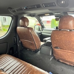ハイエース　セカンドシートリアスピーカー　増設　工賃込み
の画像
