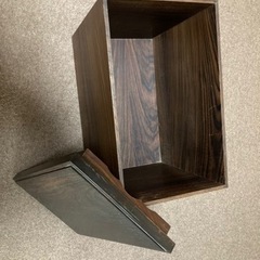 価値ある収納箱📦付親子像の木彫り！の画像