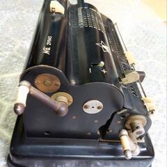 【予定者あり】機械式計算機の画像