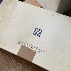 生活雑貨 食器 ジバンシー プレート5枚の画像