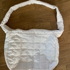 ショルダーバッグ