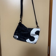 supreme north Ｓサコッシュ