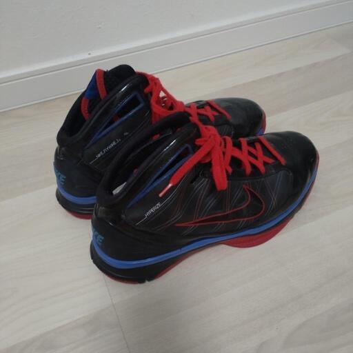 NIKE　バスケットシューズ　27.5cm