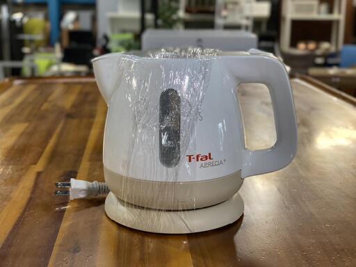 ☆激安!!☆ T-fal 電気ケトル BF805 キッチン家電 電気ポット