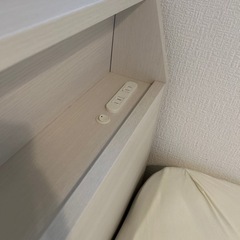 家具 ベッド クイーンベッドの画像