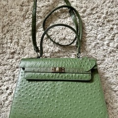 値下げしました✨️未使用✨️オーストリッチの2WAYバッグの画像