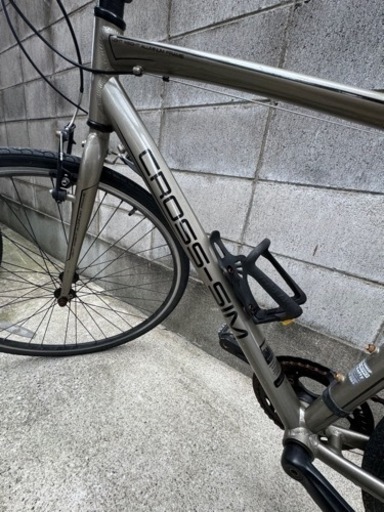 自転車 クロスバイク アルミフレーム
