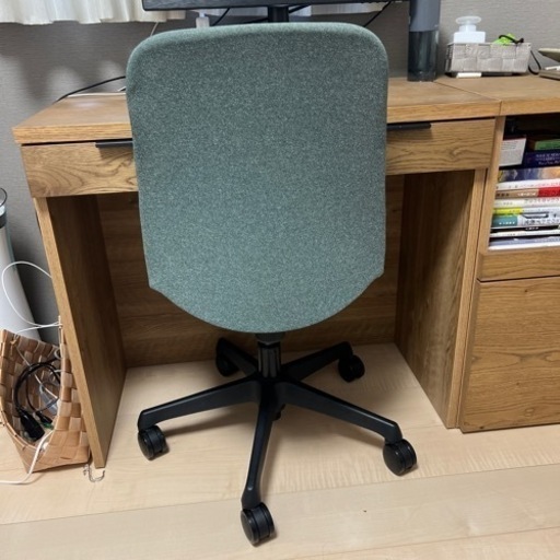 オカムラLives Entry Chair(ライブス エントリーチェア)シリーズ CD13CR-FXW5