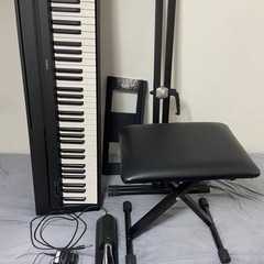 【値下げ】 YAMAHA電子ピアノP-45Bの画像