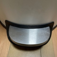 ペダル式45Lゴミ箱 の画像