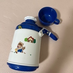新品未使用 ファミリア冷水筒の画像