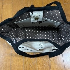 ボストンテリアの布バック新品 犬カバンの画像