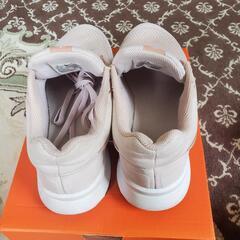 ナイキ ラン スウィフト 3 NIKE W RUN SWIFT 3 DR2698-600  23cmの画像