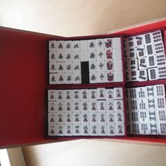 マージャン牌（牌ケース入り）　脳トレにどうぞの画像