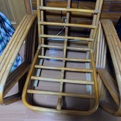ハワイアン家具
の画像