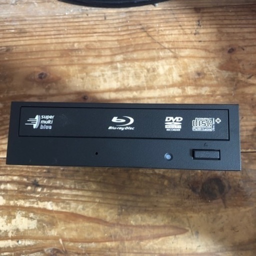 【中古】5㌅Blu-rayREドライブ\n