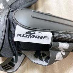 コミネ　プロテクター