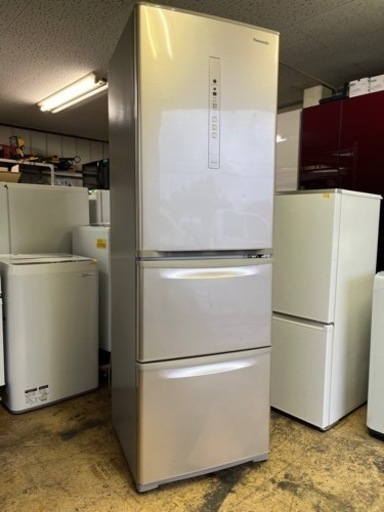 近隣送料無料!! 激安3ドア!! Panasonic 365L 右開き NR-C37HC-N 2018年 家電 キッチン家電 冷蔵庫