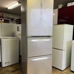 近隣送料無料!! 激安3ドア!! Panasonic 365L 右開き NR-C37HC-N 2018年 家電 キッチン家電 冷蔵庫