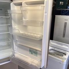 近隣送料無料!! 激安3ドア!! Panasonic 365L 右開き NR-C37HC-N 2018年 家電 キッチン家電 冷蔵庫