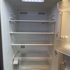 近隣送料無料!! 激安3ドア!! Panasonic 365L 右開き NR-C37HC-N 2018年 家電 キッチン家電 冷蔵庫