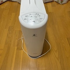【取引終了】2023年コロナコロナ衣類乾燥除湿機　除湿機.衣類乾燥