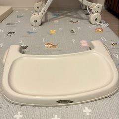 combiのハイローチェアの画像