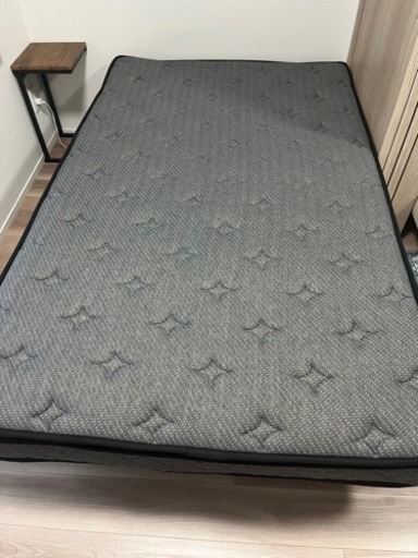 家具 セミダブルベッド