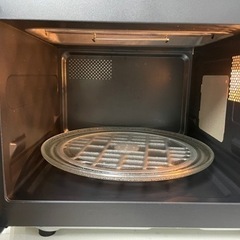 【美品】2022年製　アイリスオーヤマ オーブンレンジ16L MO-T1605-Wの画像