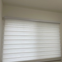 【大値下げ！】新品　ロールスクリーン