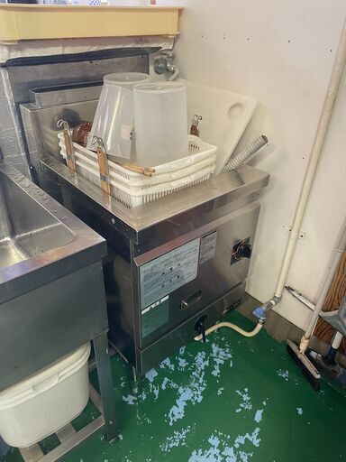 ゆでがま、ガス台、流し台