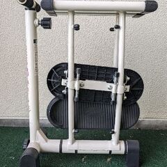 トレーニングマシーン