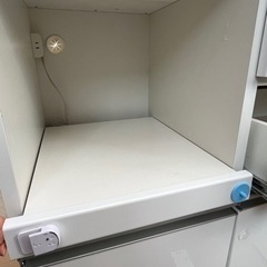 値下げキッチンボードキッチンカウンター　食器棚の画像