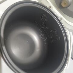 家電 キッチン家電 ZOJIRUSHI炊飯器の画像